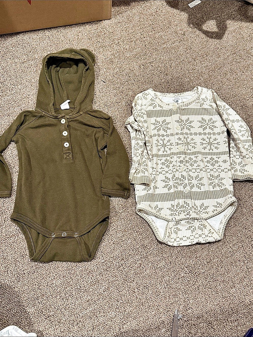 kate quinn Organic Cotton Hooded Bodysuit with Bear Ears Set Green & Cream Baby